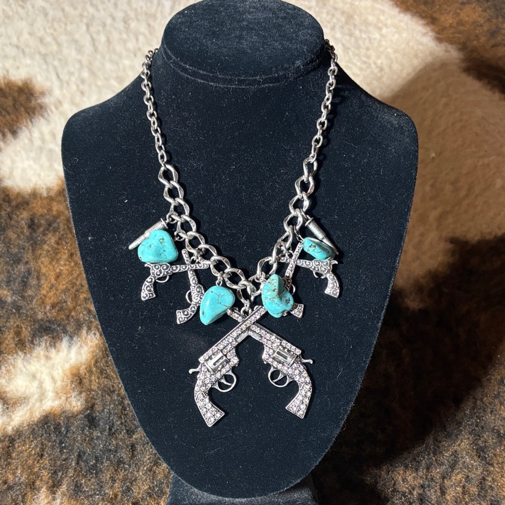 DaVinci Western Turquoise and Rhinestone charm necklace